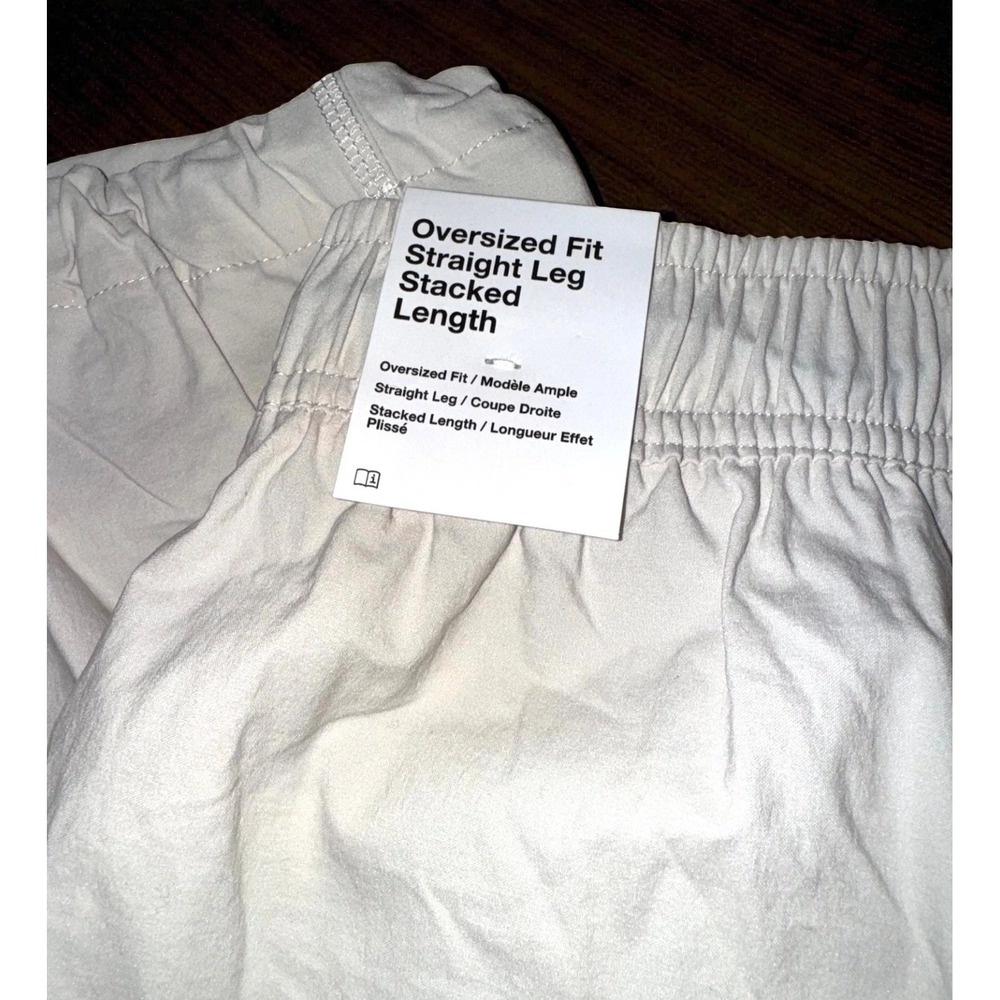 Nike Tech Woven Pants Mens M Oversized Light Orewood Black HM7158-104 NWT - Picture 5 of 7
